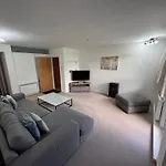 3 Bedroom Tranquil Ground Floor Flat In Merchiston